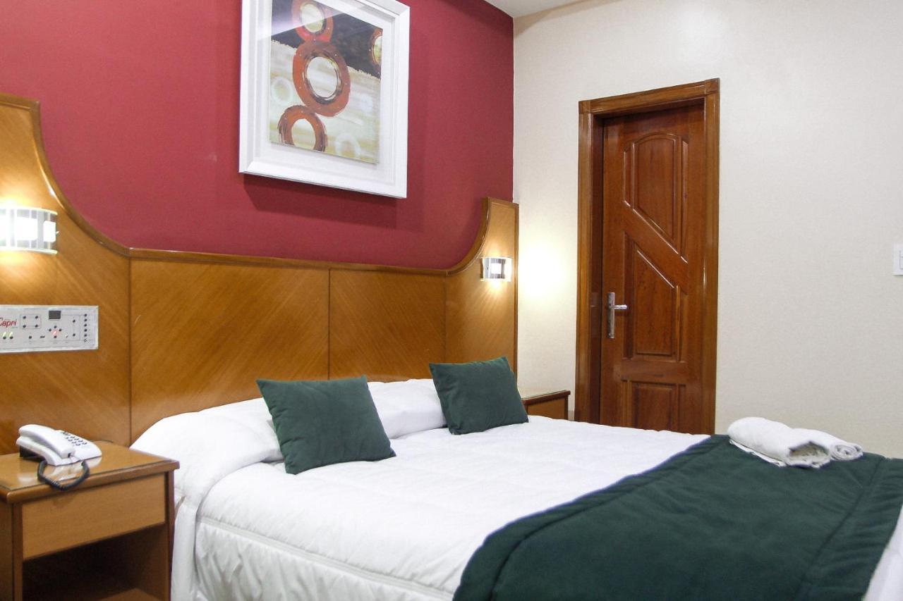 Capri Hotel Duque de Caxias Ngoại thất bức ảnh